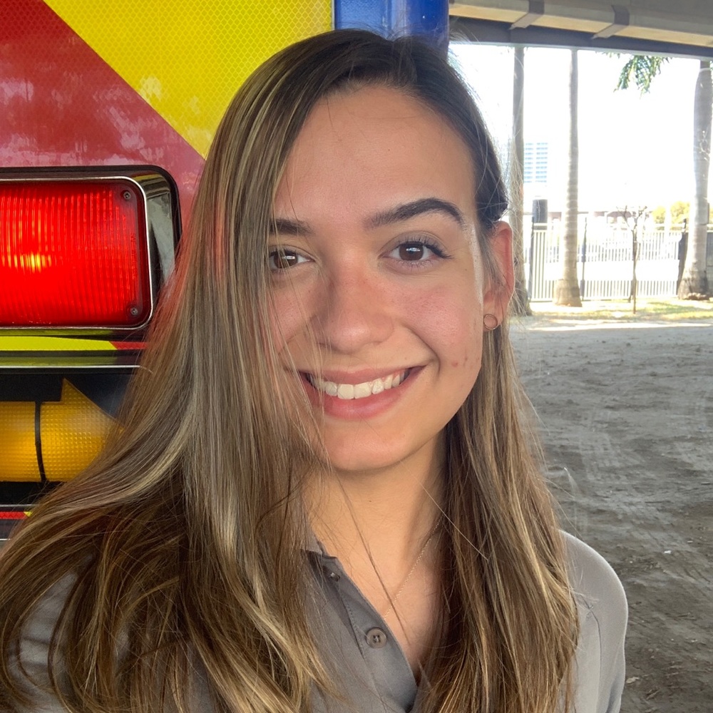 Meet your Posher, Laura